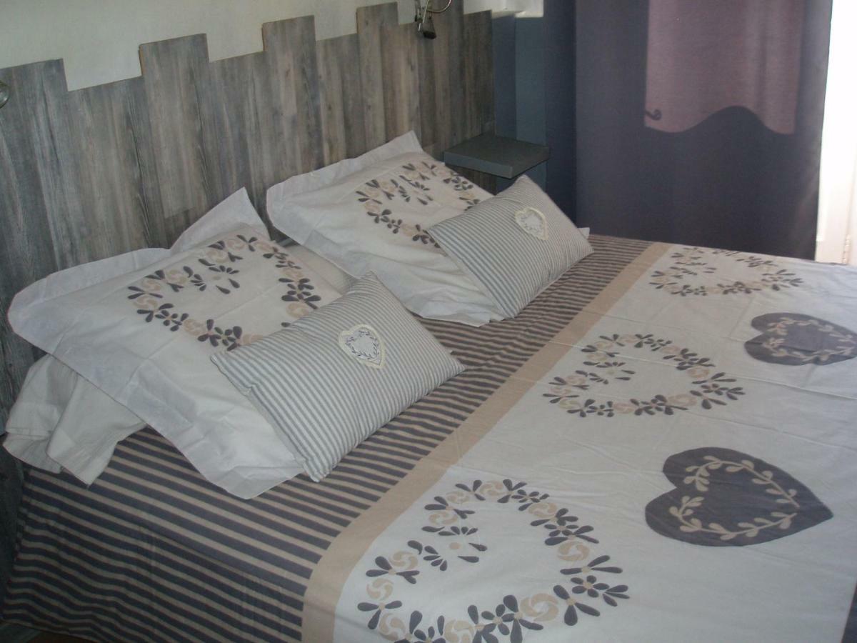 Bed and Breakfast Les Vingalieres Salernes Exteriér fotografie